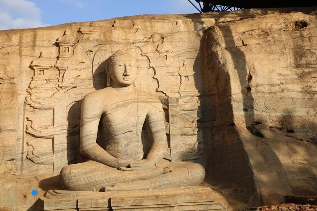 River Nature Park Polonnaruwa Dış mekan fotoğraf